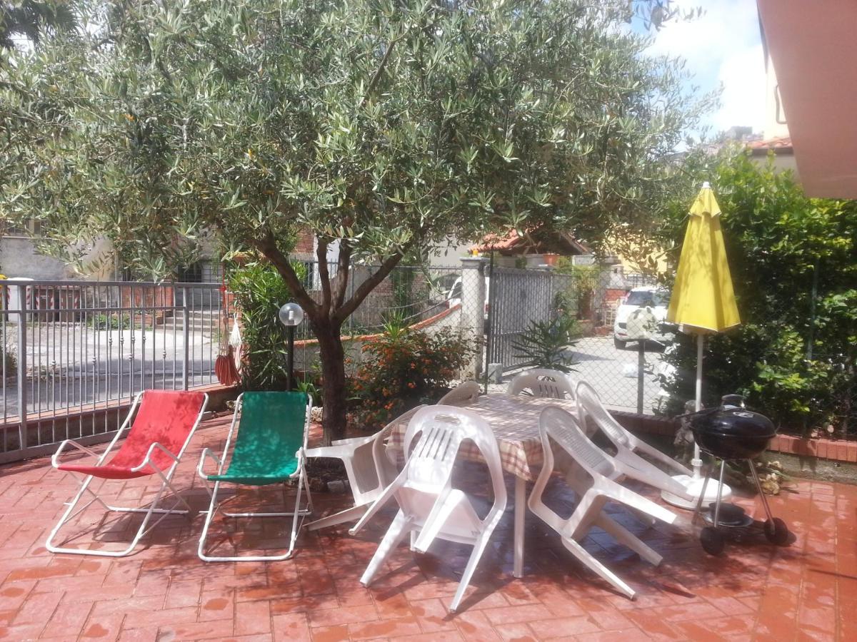 Appartement Ca 'Nter Viale à Romito Magra Extérieur photo